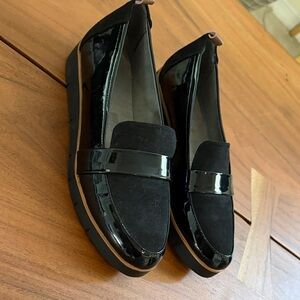 Dr. Scholl's Black Patent and Suede Penny Loafers